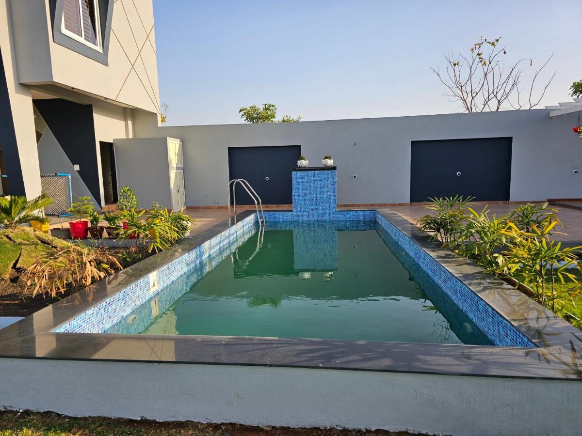 Villa Shree Ambe Farmhouse Ujjain Exterior foto